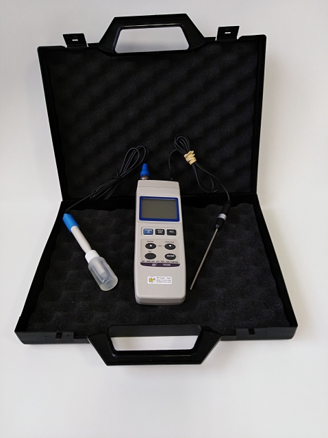 Digital pH meter for food